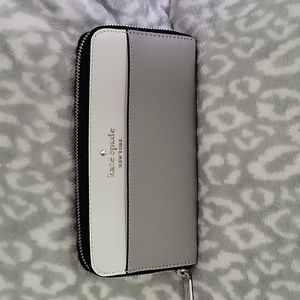 NWOT Kate Spade large wallet